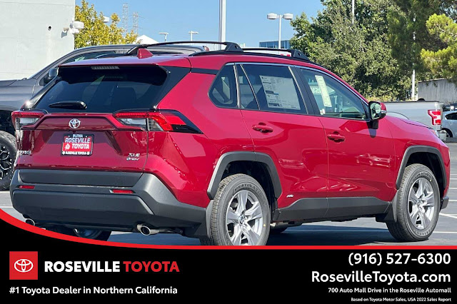2025 Toyota RAV4 Hybrid XLE
