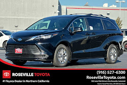 2025 Toyota Sienna LE