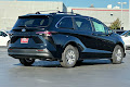 2025 Toyota Sienna LE