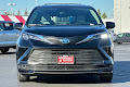 2025 Toyota Sienna LE