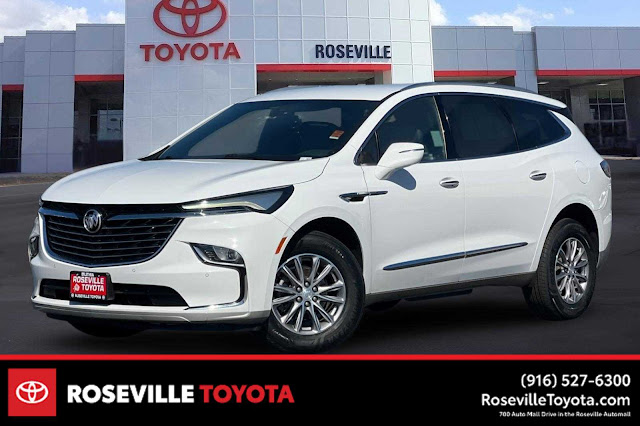 2022 Buick Enclave Essence