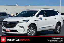 2022 Buick Enclave Essence