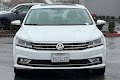 2018 Volkswagen Passat 2.0T SE w/Technology