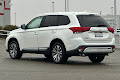 2019 Mitsubishi Outlander ES