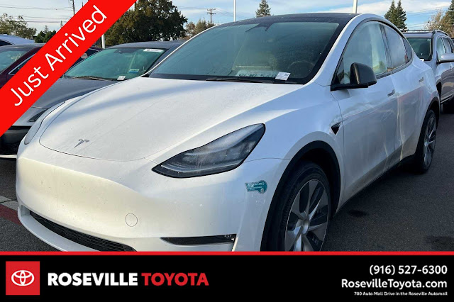 2023 Tesla Model Y Long Range