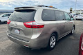 2017 Toyota Sienna LE