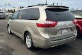 2017 Toyota Sienna LE