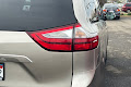 2017 Toyota Sienna LE
