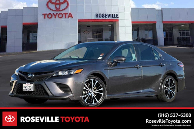 2019 Toyota Camry SE