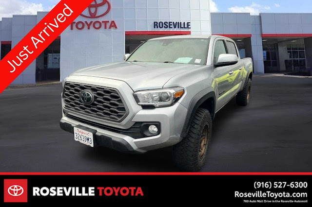 2022 Toyota Tacoma 4WD TRD Off Road4WD SR5 Double Cab 6' Bed V6