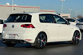 2017 Volkswagen Golf GTI SE