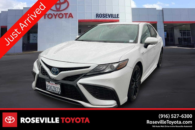 2021 Toyota Camry Hybrid XSE