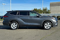 2020 Toyota Highlander LE