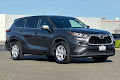 2020 Toyota Highlander LE