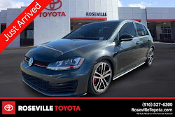 2017 Volkswagen Golf GTI Sport