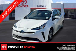 2022 Toyota Prius LE