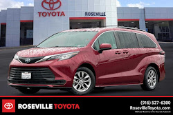 2022 Toyota Sienna LE