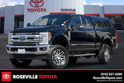 2017 Ford Super Duty F-350 SRW Lariat