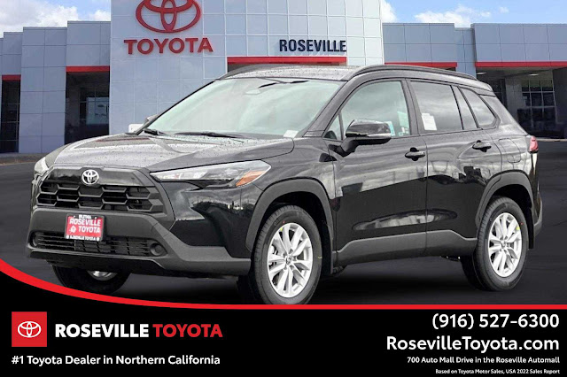 2026 Toyota Corolla Cross LE