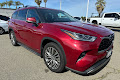 2021 Toyota Highlander Hybrid Platinum