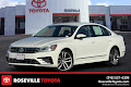 2017 Volkswagen Passat R-Line w/Comfort Pkg