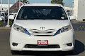 2016 Toyota Sienna LE