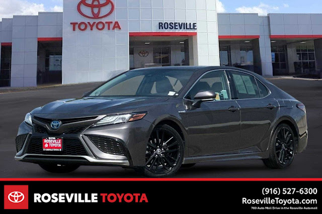 2021 Toyota Camry Hybrid XSE