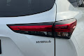 2022 Toyota Highlander Hybrid Bronze Edition