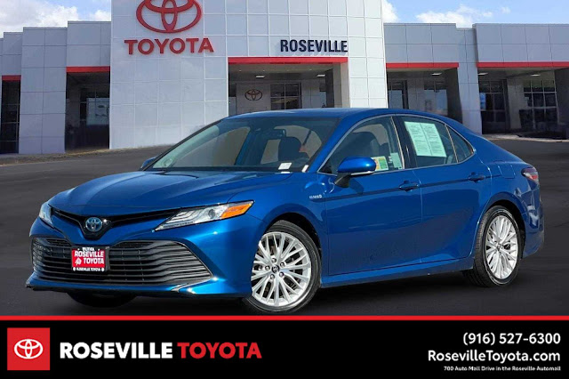 2019 Toyota Camry Hybrid XLE