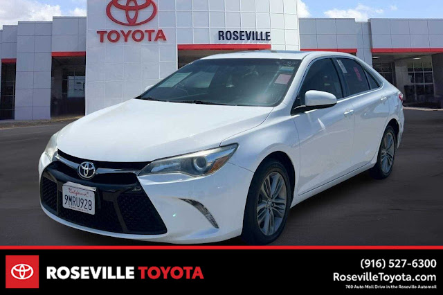 2017 Toyota Camry SE