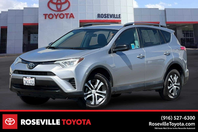 2017 Toyota RAV4 LE