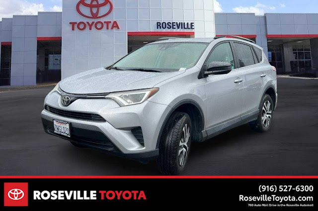 2017 Toyota RAV4 LE