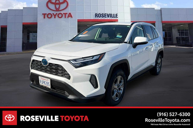2023 Toyota RAV4 Hybrid LE