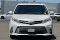 2018 Toyota Sienna XLE