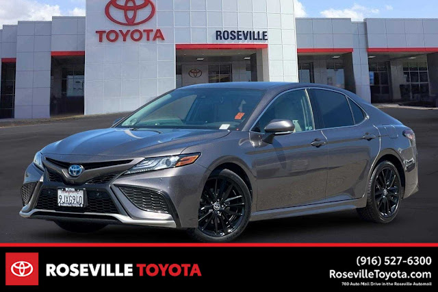 2024 Toyota Camry Hybrid XSE