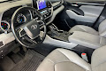 2024 Toyota Highlander Hybrid XLE