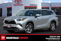 2024 Toyota Highlander Hybrid XLE