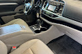 2017 Toyota Highlander LE