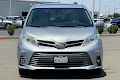 2020 Toyota Sienna XLE