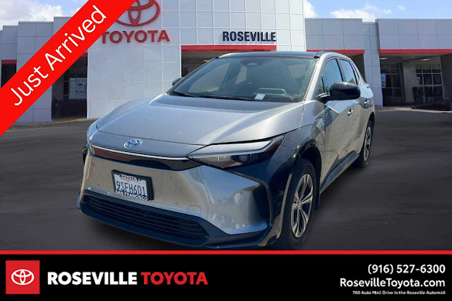 2025 Toyota bZ4X XLE