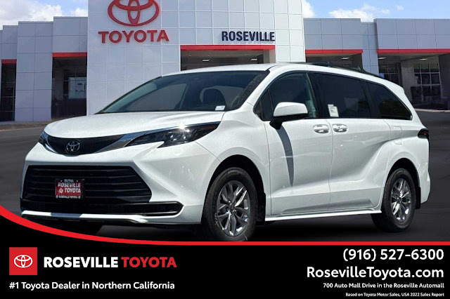 2026 Toyota Sienna LE