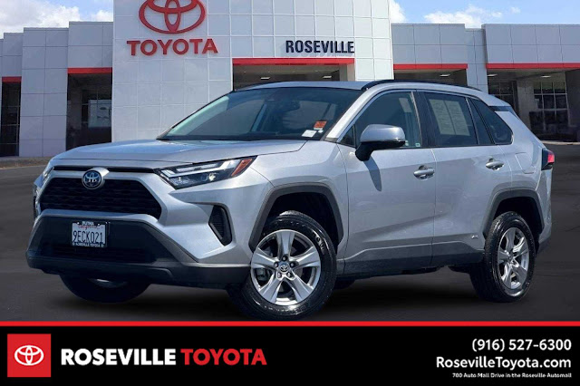 2022 Toyota RAV4 Hybrid XLE