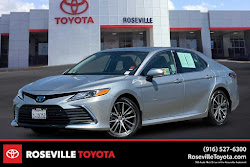 2023 Toyota Camry Hybrid XLE