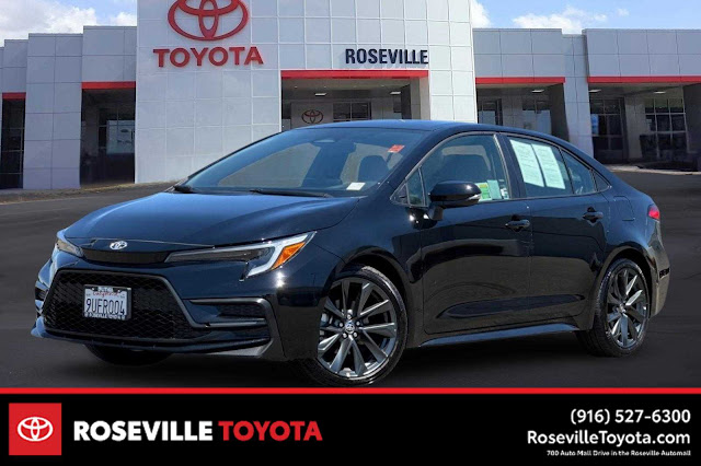 2025 Toyota Corolla SE