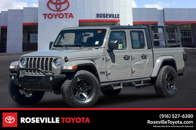 2022 Jeep Gladiator Sport S