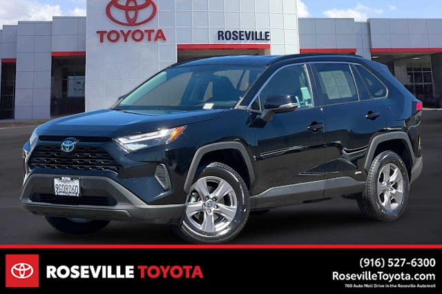 2023 Toyota RAV4 Hybrid LE