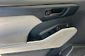 2022 Toyota Highlander L