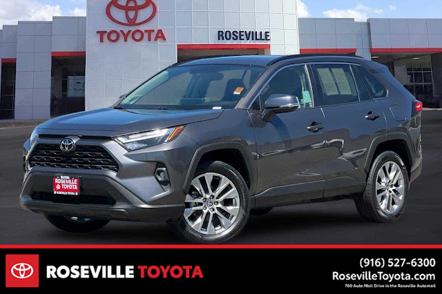 2022 Toyota RAV4 XLE Premium