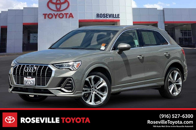 2021 Audi Q3 S line Premium Plus