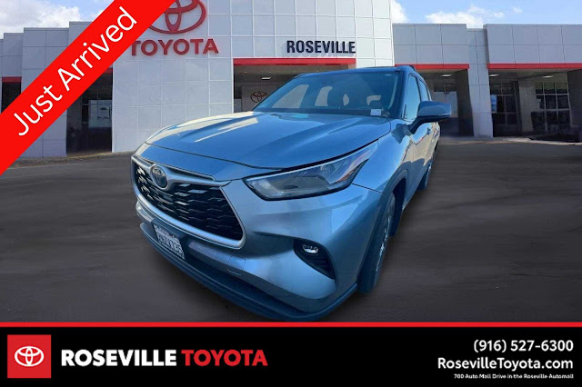 2024 Toyota Highlander Hybrid XLE